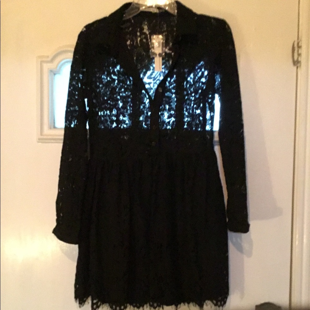 Black lace long sleeve dress